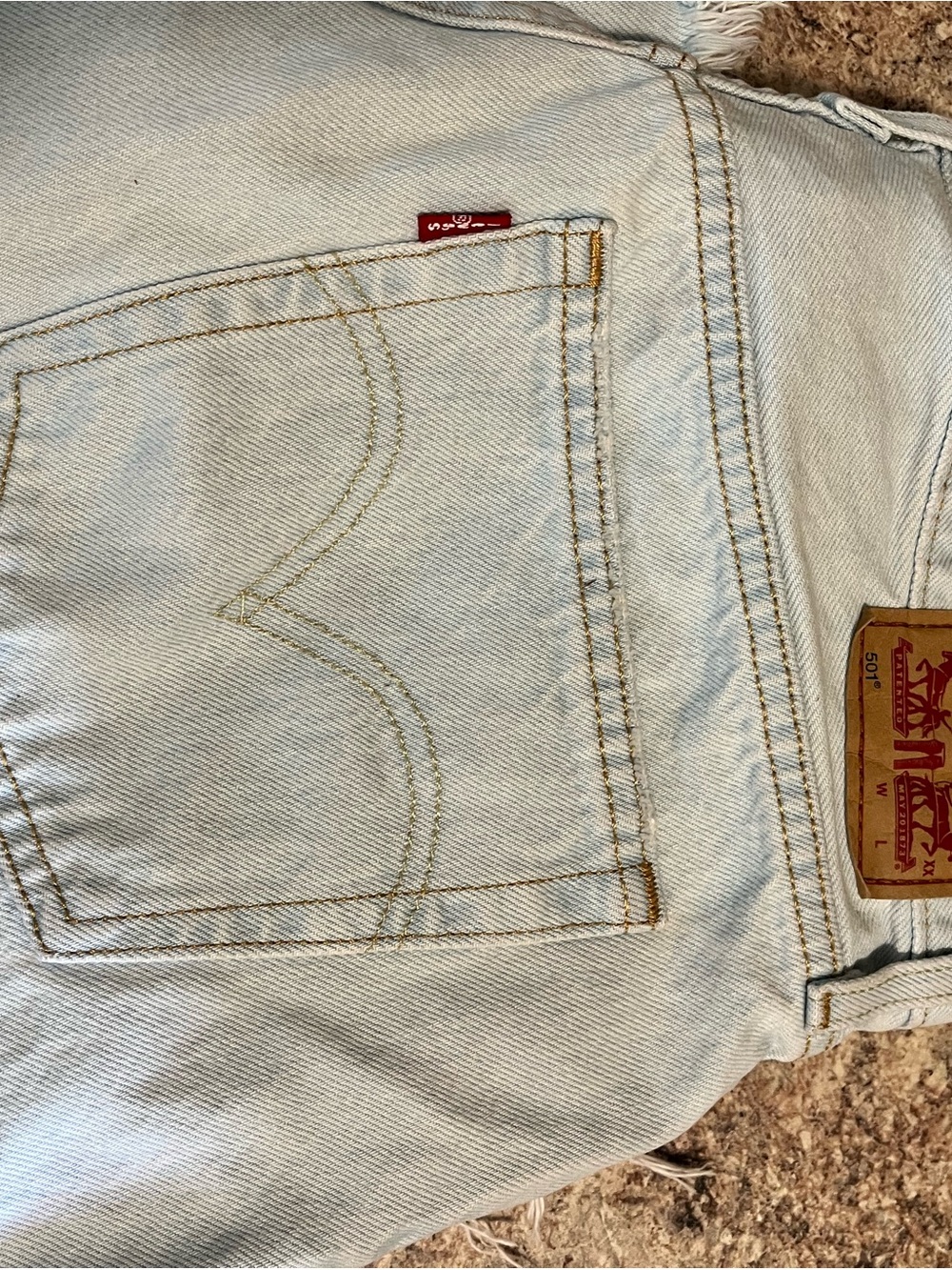 Levi’s 501 Light Wash Distressed Denim Cutoff Shorts- SIZE 32 - Picture 3 of 3